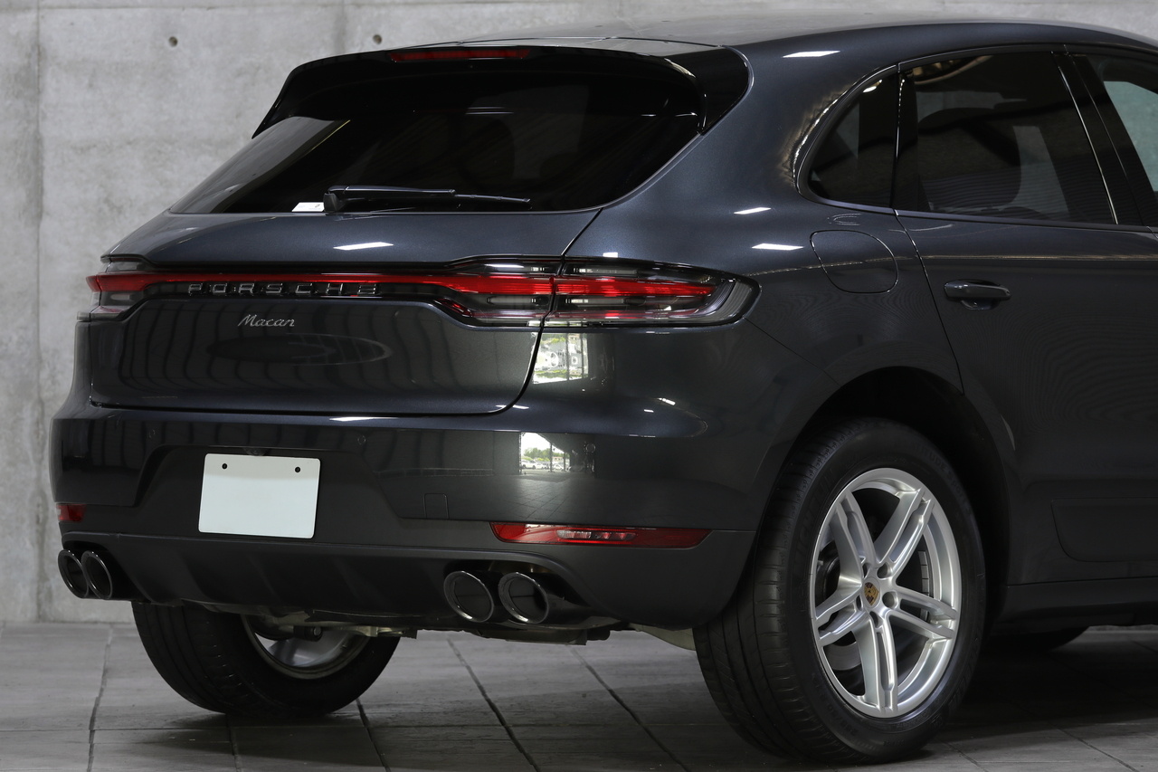 2021 Porsche MACAN null