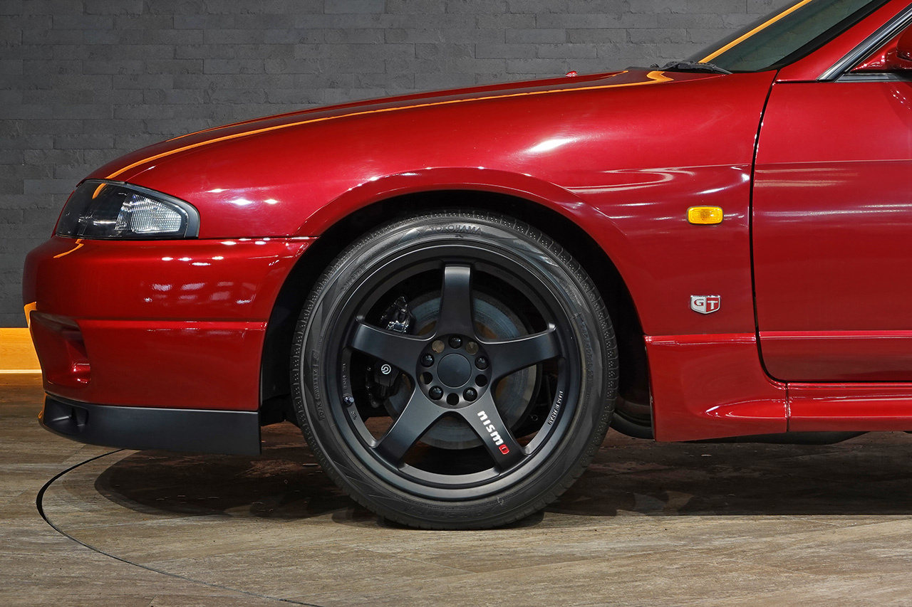 1995 Nissan SKYLINE GT-R BCNR33 R33 Skyline GT-R, Verified LOW Mileage, Factory Super Clear Red, NISMO LM GT4 Wheels