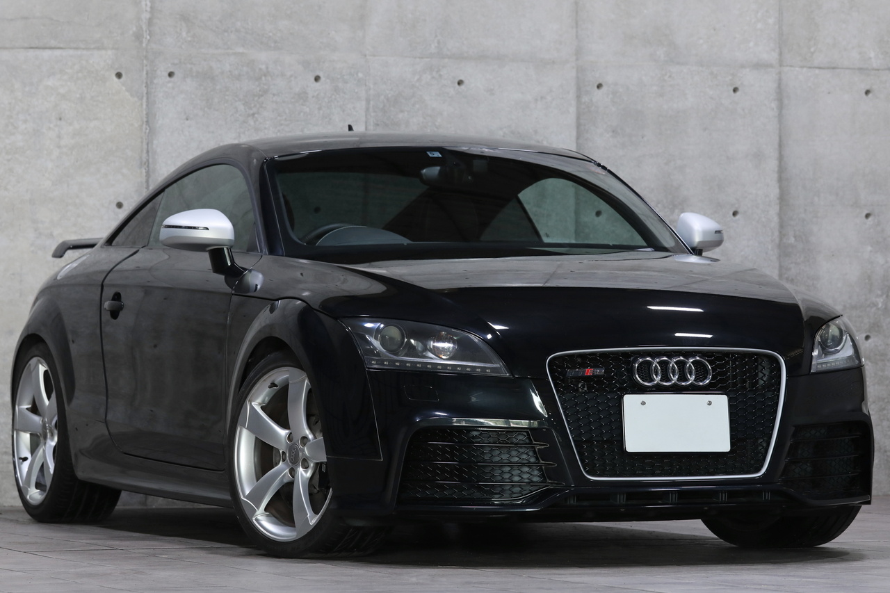2010 Audi TT RS COUPE null