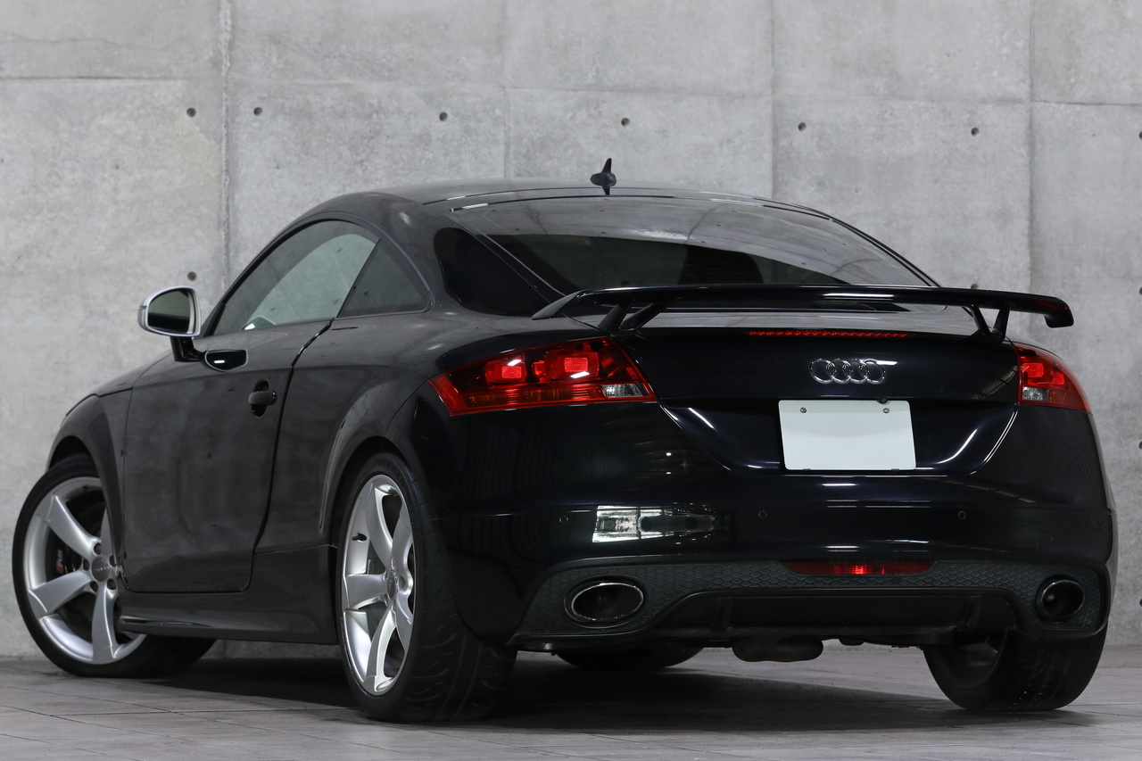 2010 Audi TT RS COUPE null