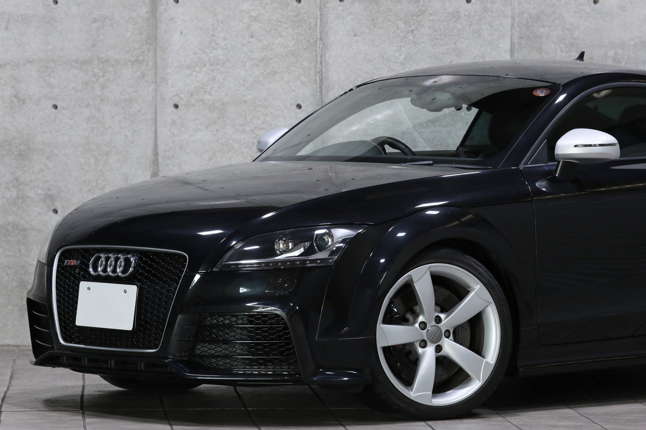 2010 Audi TT RS COUPE null