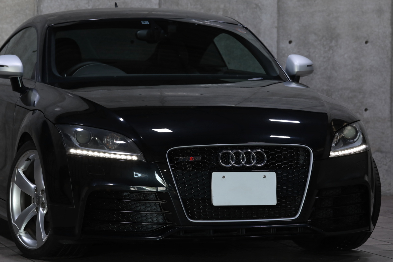 2010 Audi TT RS COUPE null