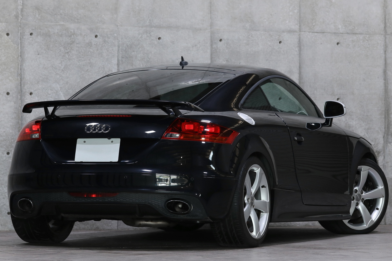 2010 Audi TT RS COUPE null