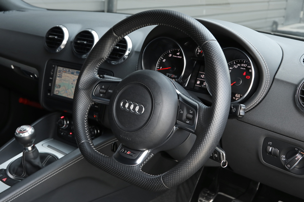 2010 Audi TT RS COUPE null