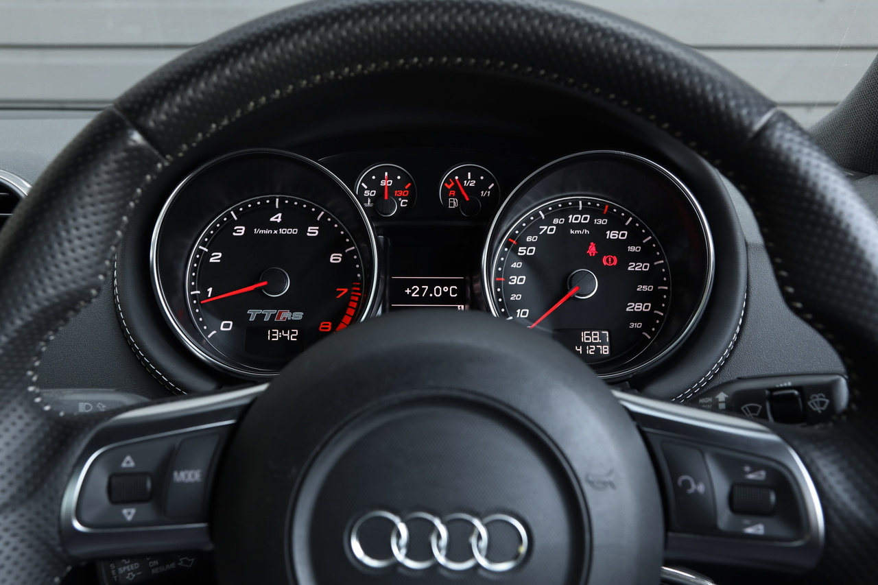 2010 Audi TT RS COUPE null
