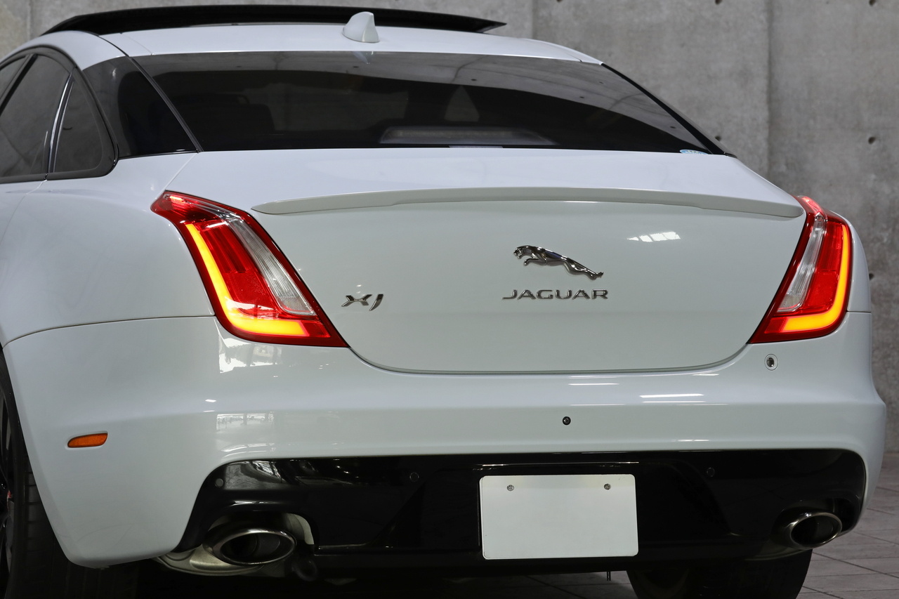 2017 Jaguar XJ null