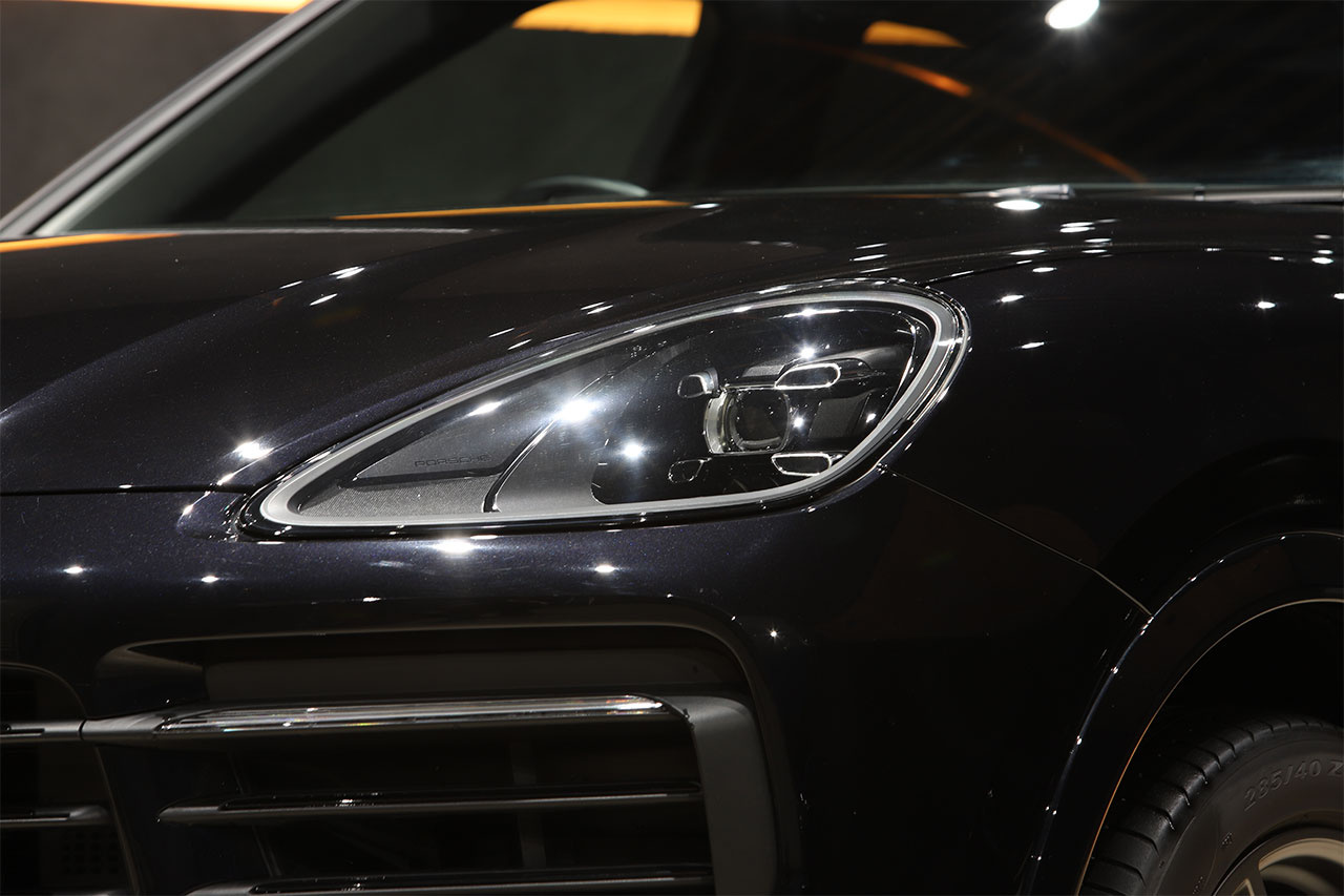 2021 Porsche CAYENNE E- Hybrid