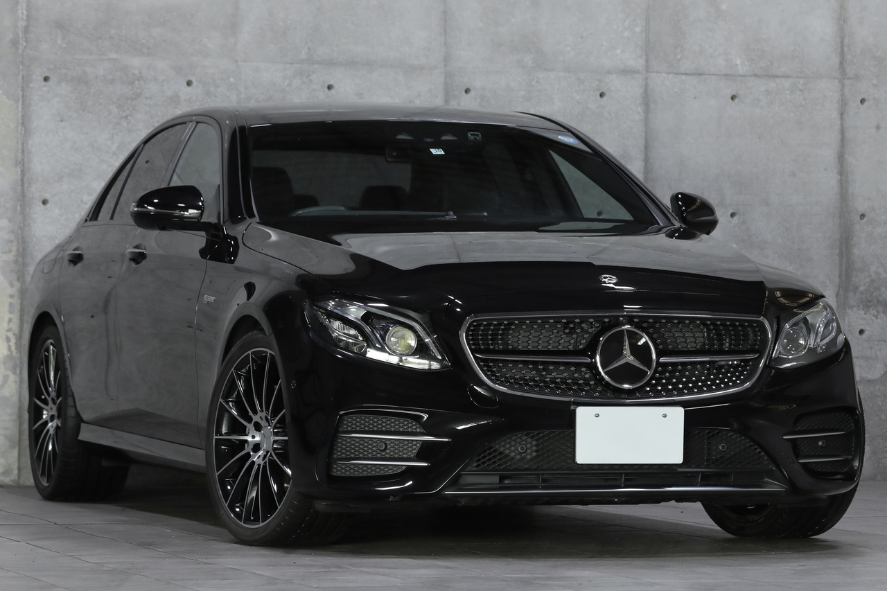 2017 Mercedes-AMG E CLASS null