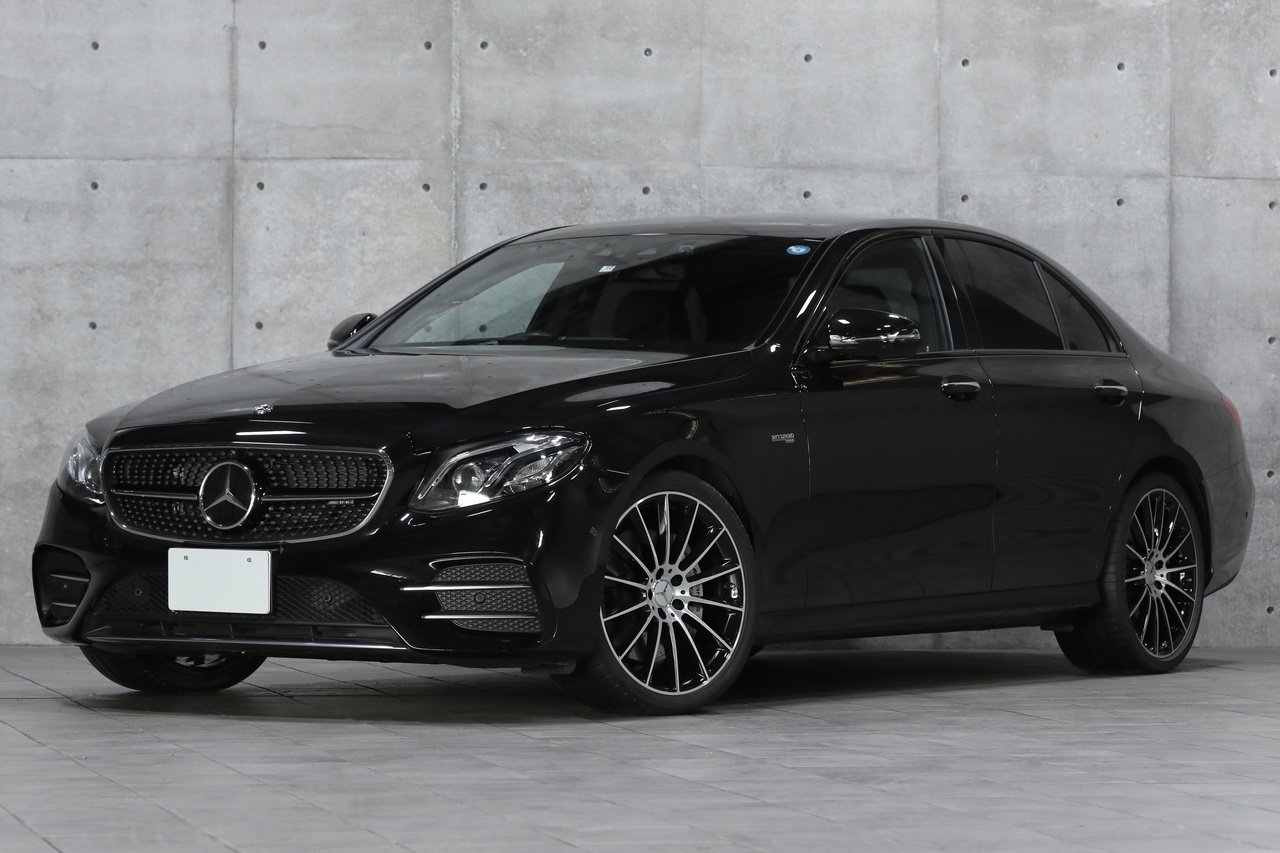 2017 Mercedes-AMG E CLASS null