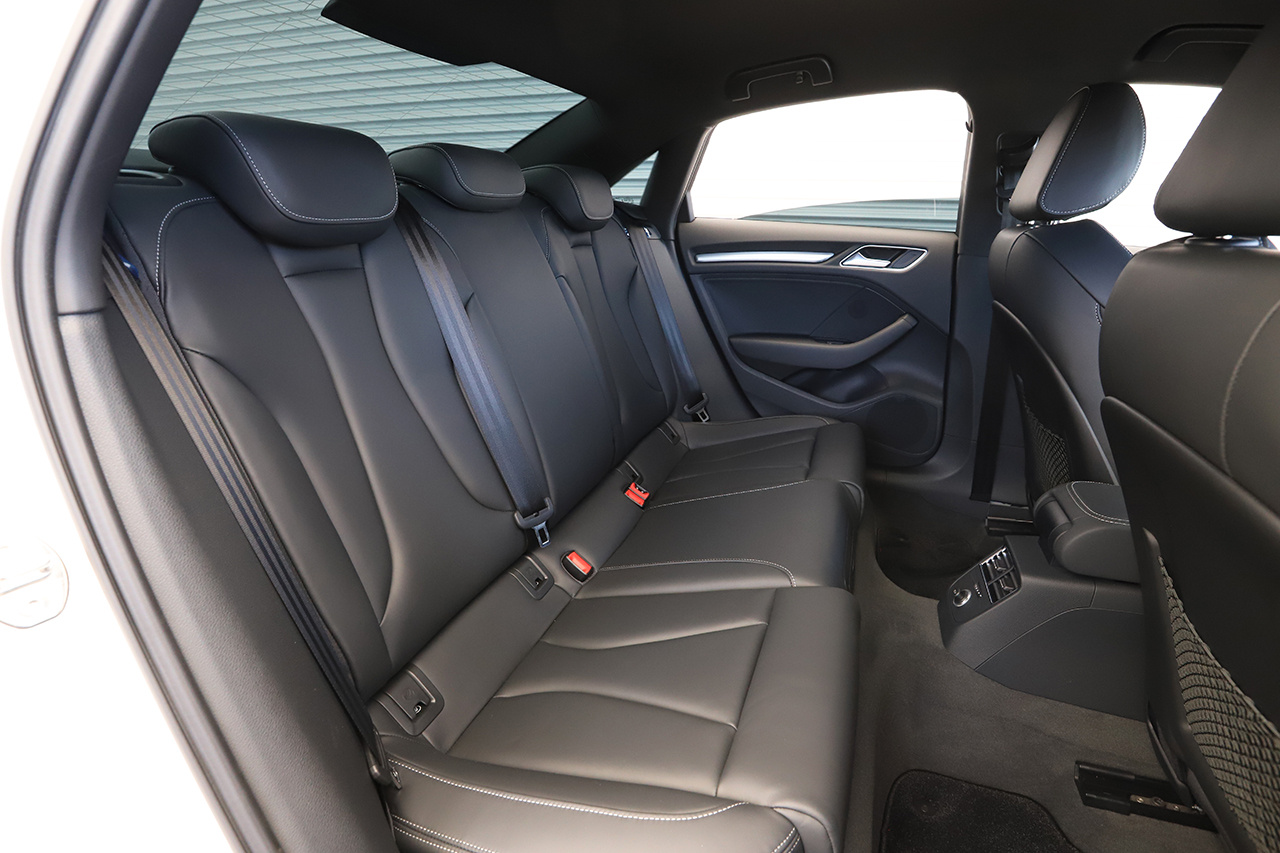 2018 Audi S3 SEDAN null