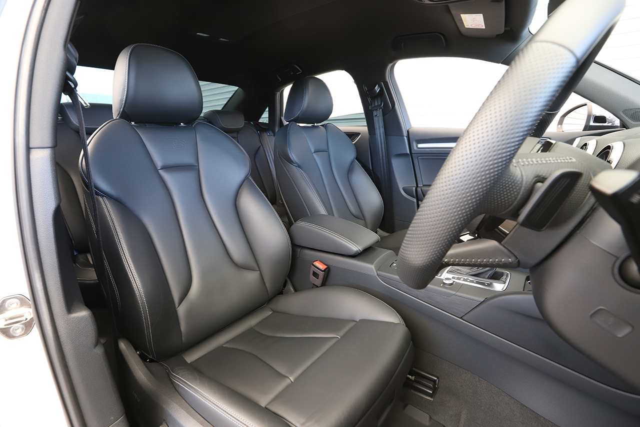 2018 Audi S3 SEDAN null