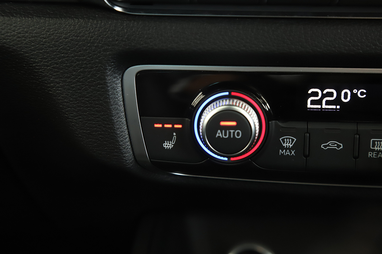 2019 Audi S3 SEDAN null