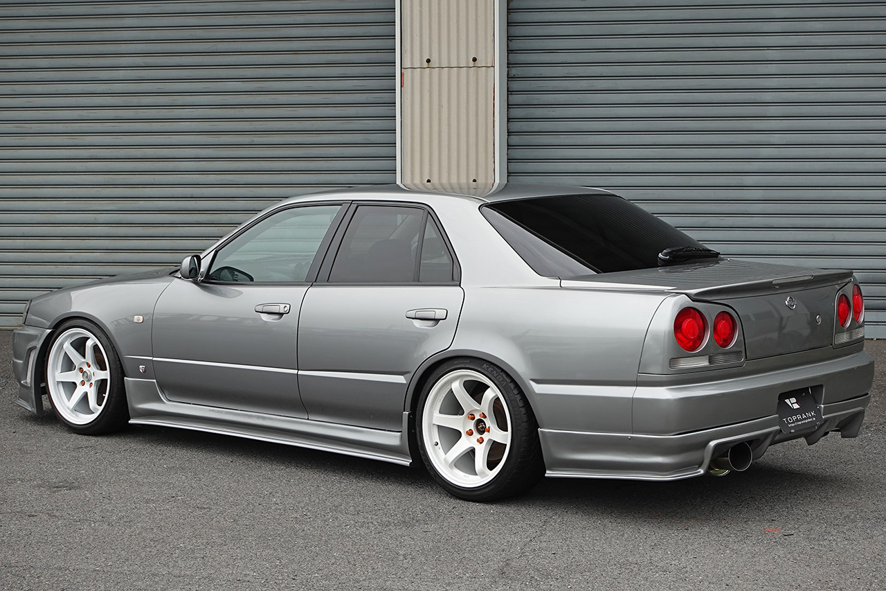 2001 Nissan SKYLINE R34 25GT-T SEDAN WV2 Sparkling Silver