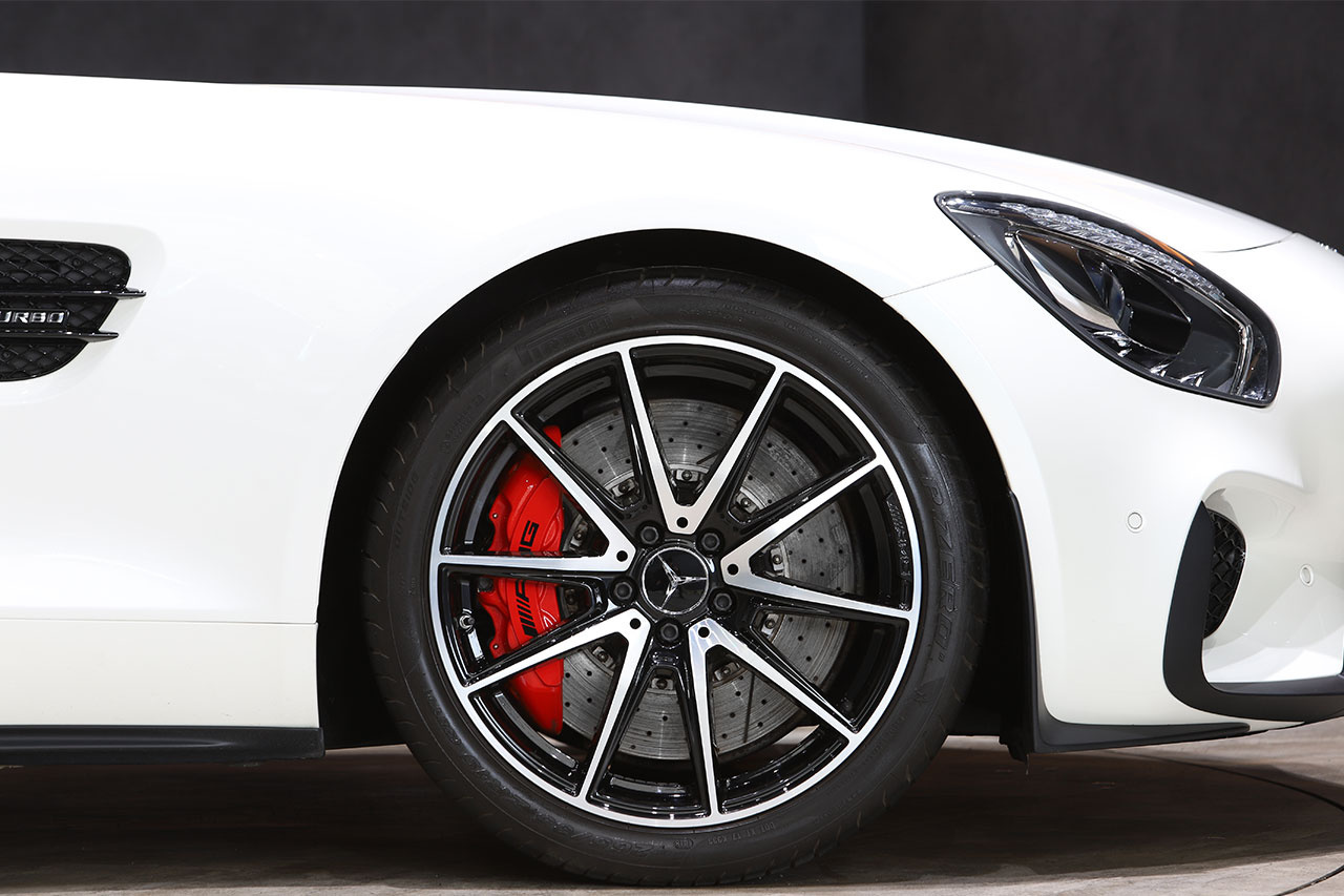 2015 Mercedes-AMG GT 