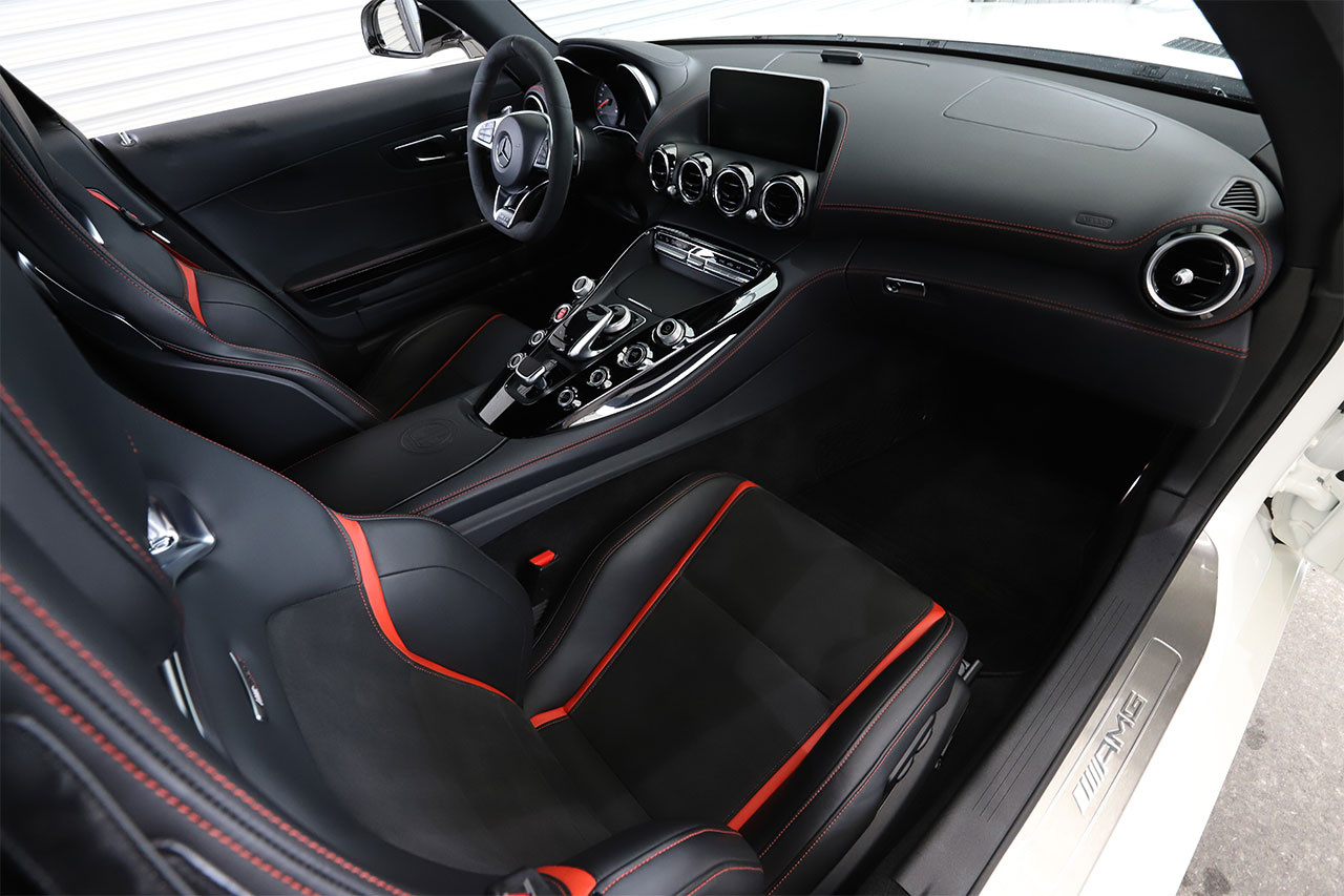 2015 Mercedes-AMG GT 