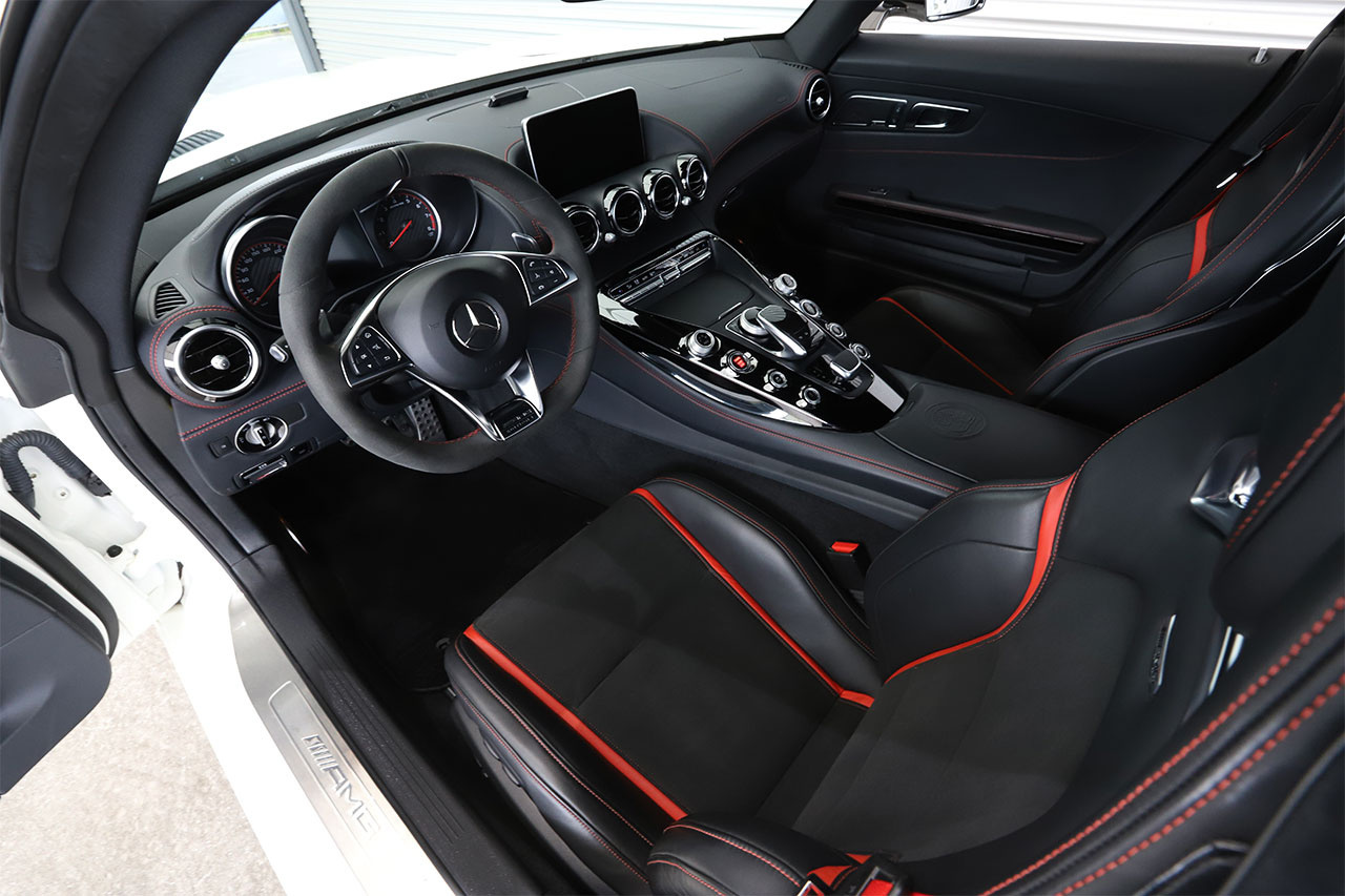 2015 Mercedes-AMG GT 