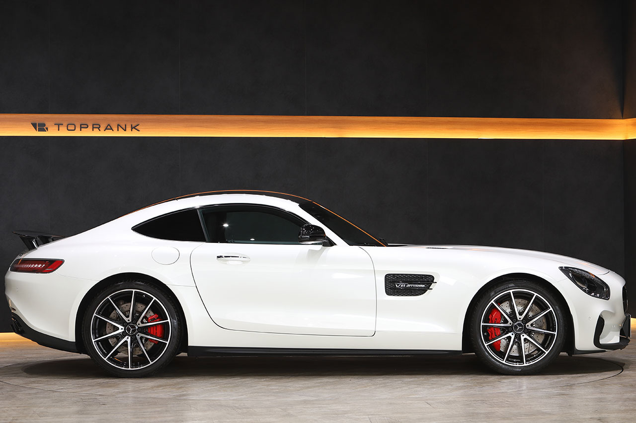 2015 Mercedes-AMG GT 