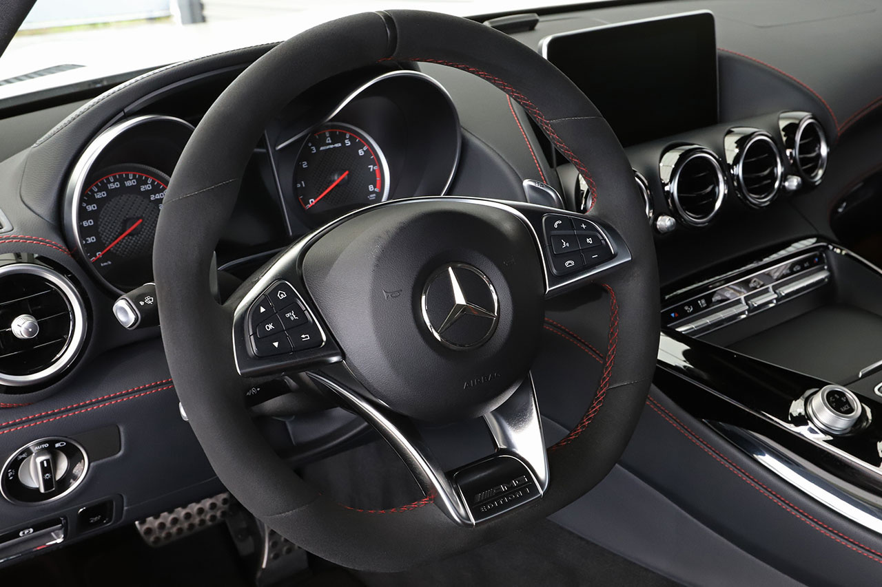 2015 Mercedes-AMG GT 