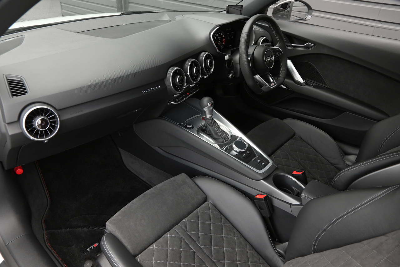 2023 Audi TTS COUPE 
