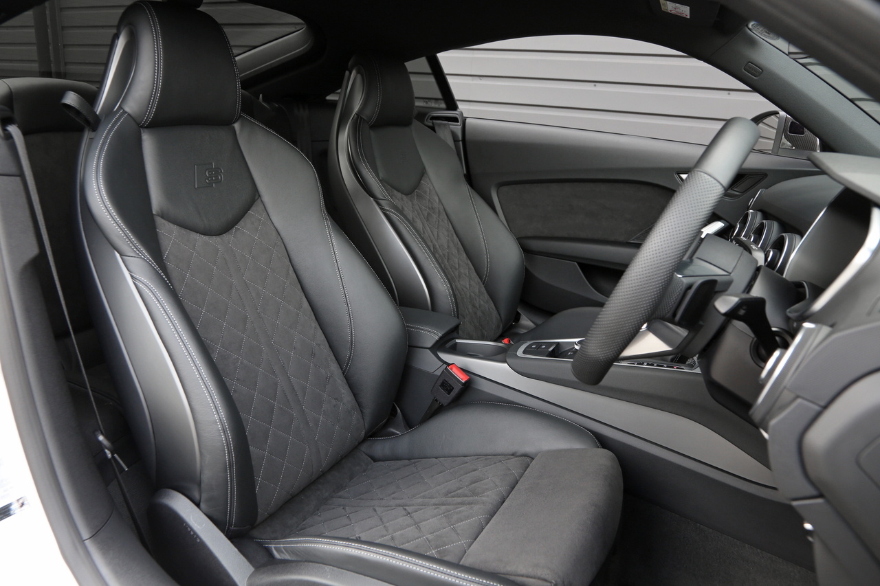 2023 Audi TTS COUPE 