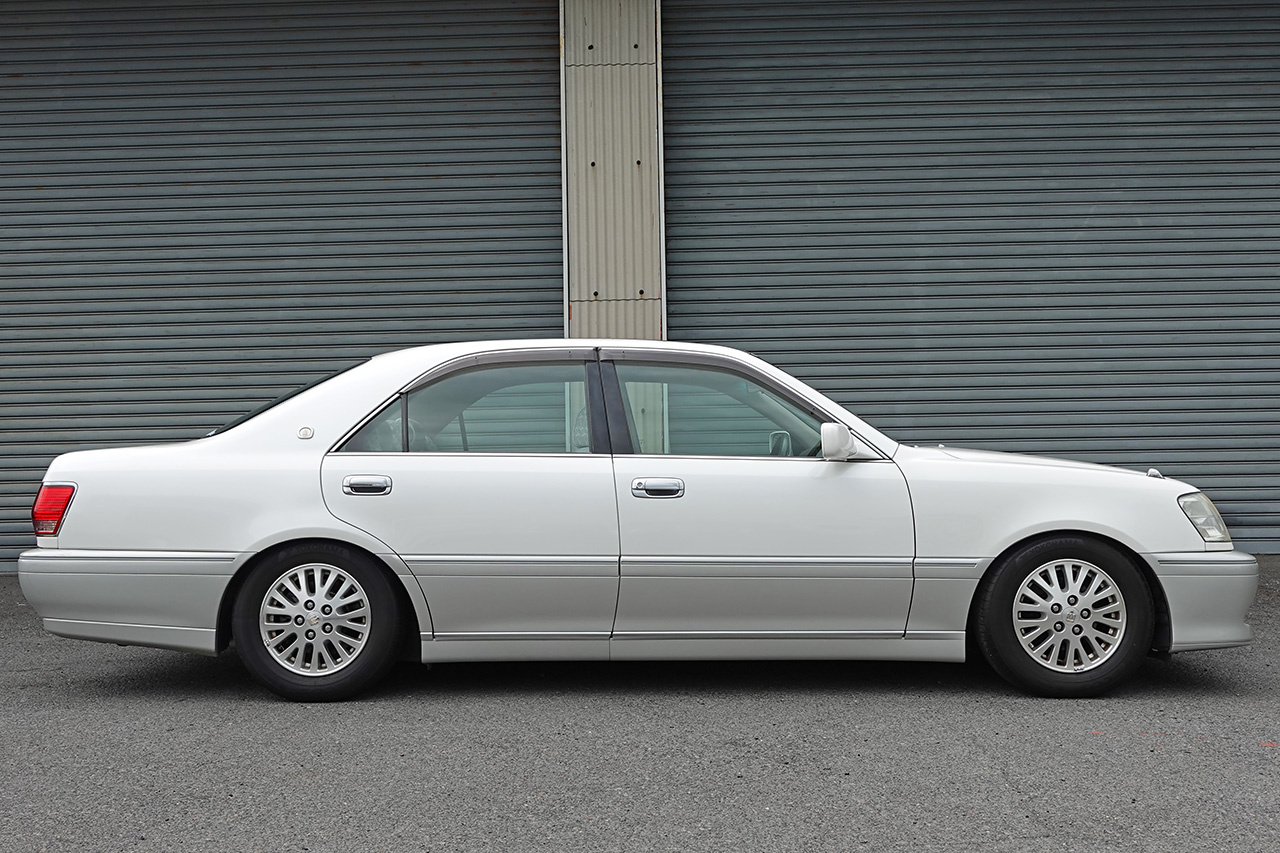 2002 Toyota CROWN ROYAL Royal Saloon G, TEIN Height Adjustable Coilovers