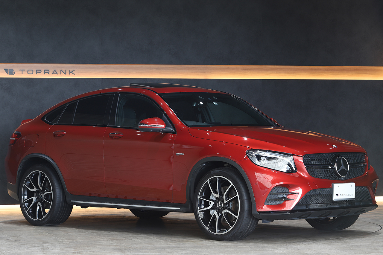 2017 Mercedes-AMG glc-class null