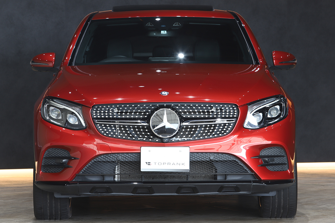 2017 Mercedes-AMG glc-class null