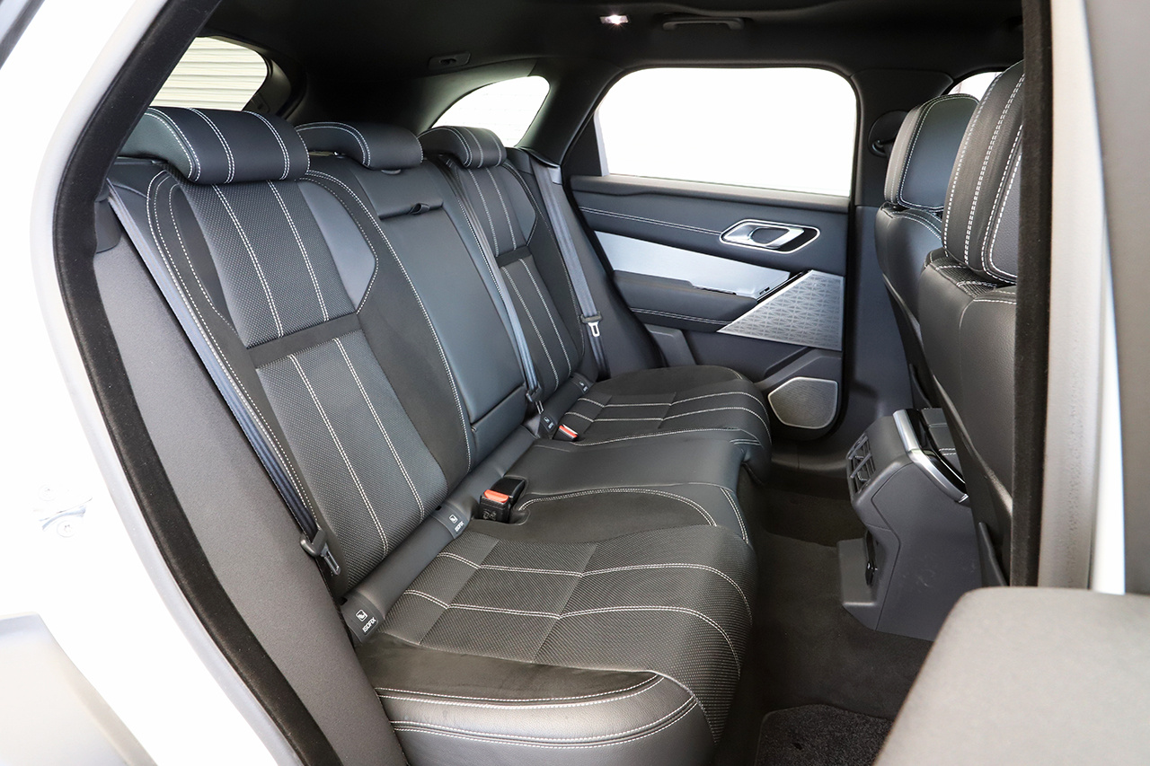 2018 Land Rover RANGE ROVER VELAR null