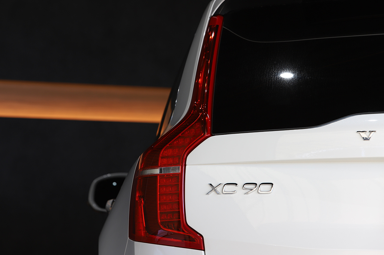 2022 Volvo XC90 null