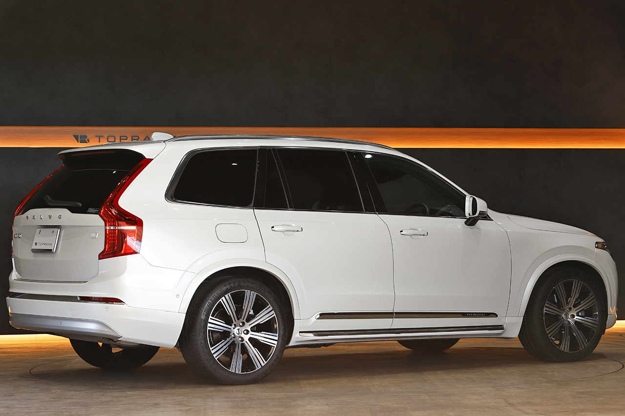 2022 Volvo XC90 null