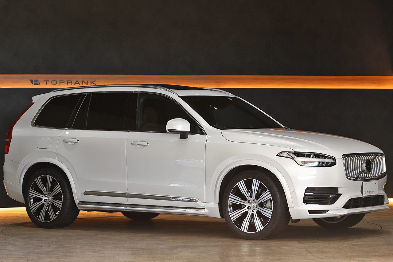 2022 Volvo XC90 null