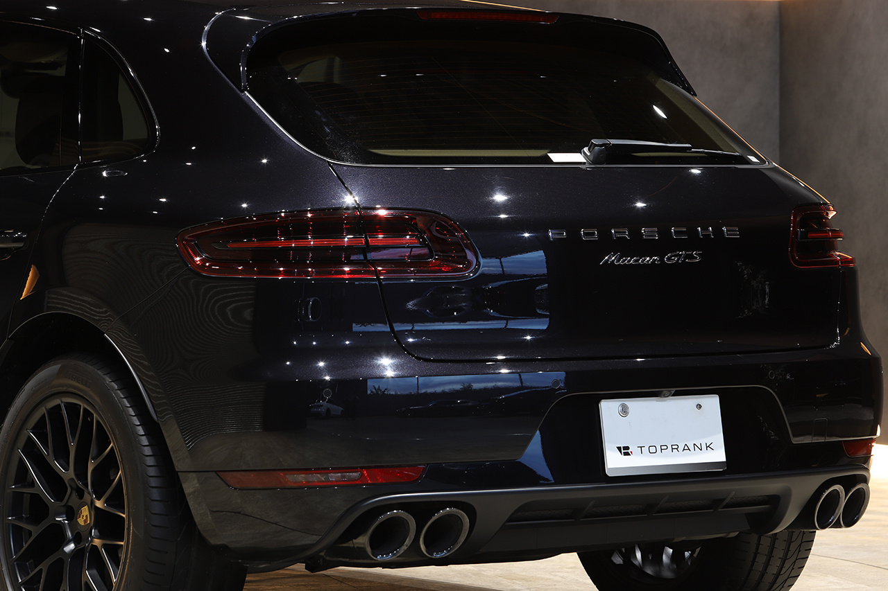 2017 Porsche MACAN null