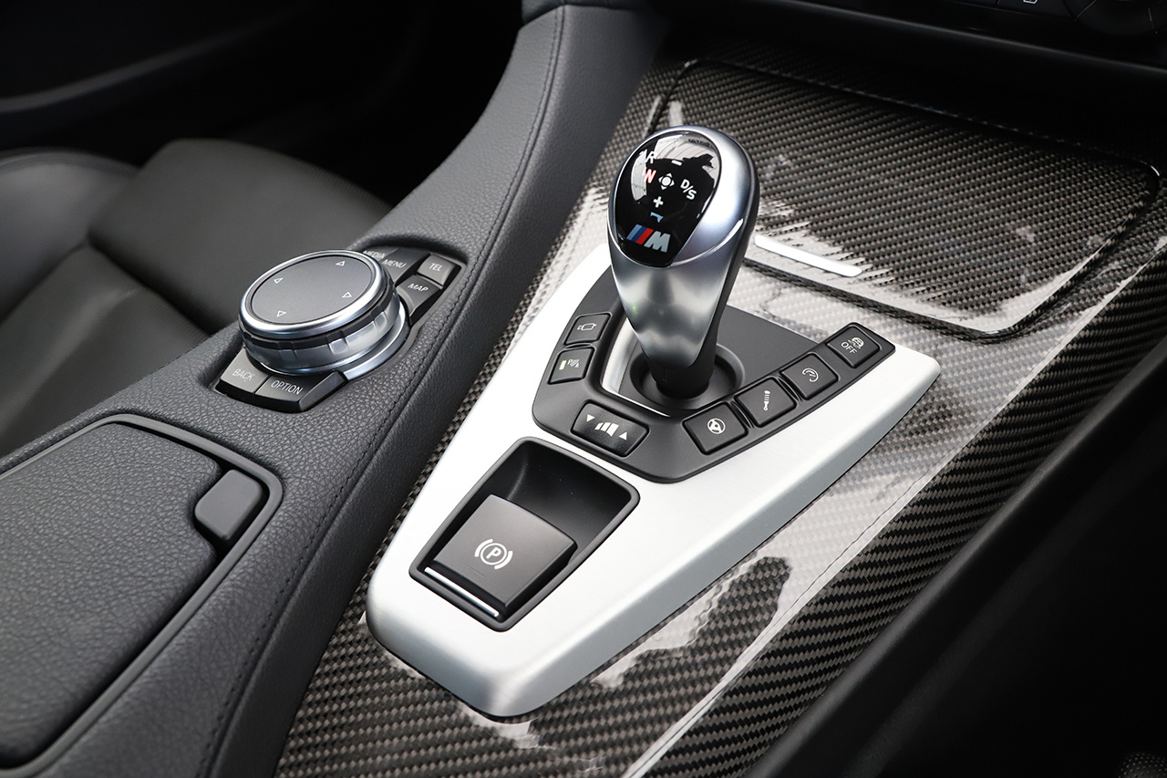 2016 BMW M6 null