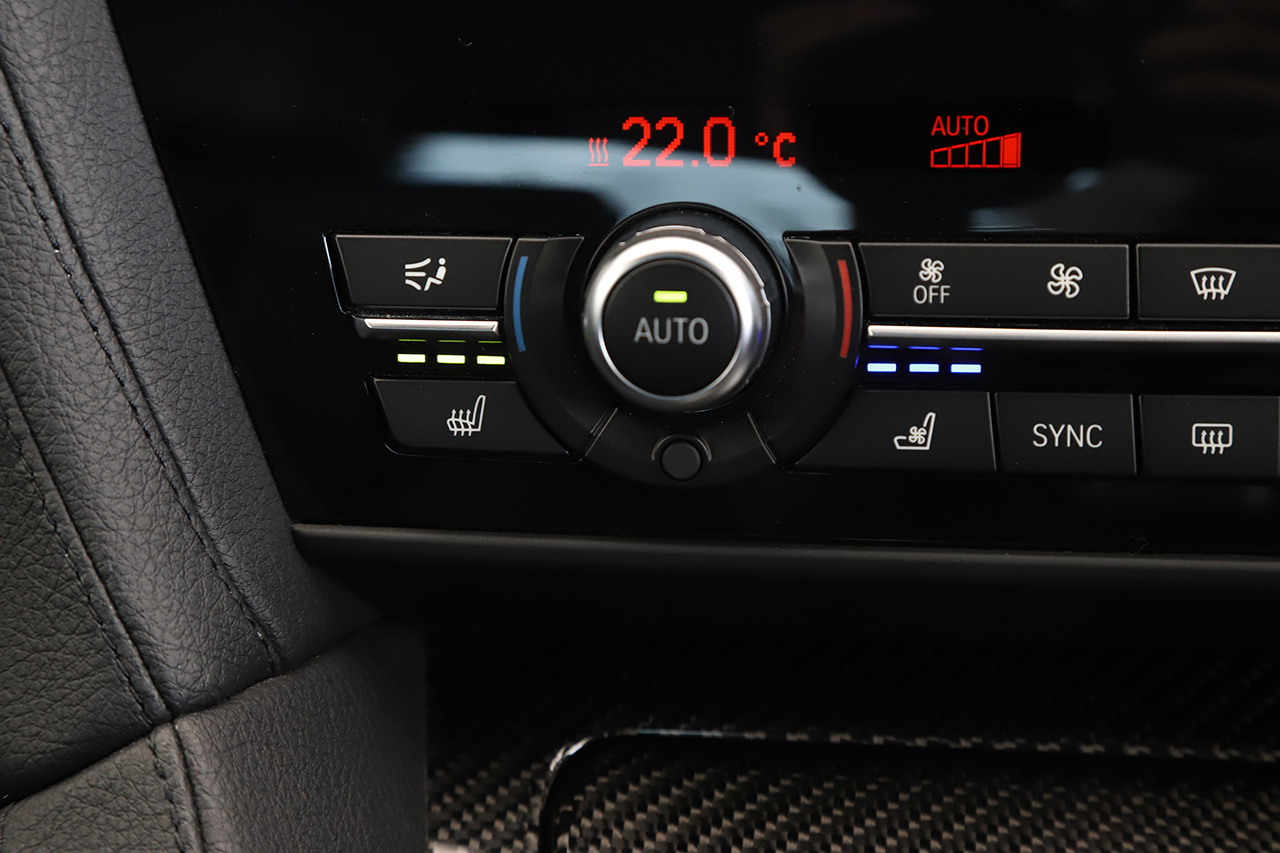 2016 BMW M6 null