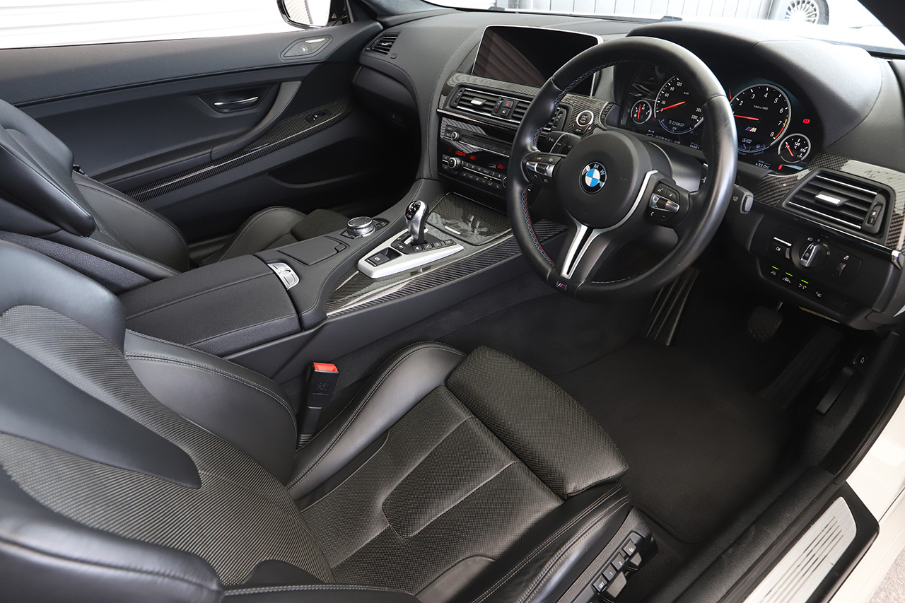 2016 BMW M6 null