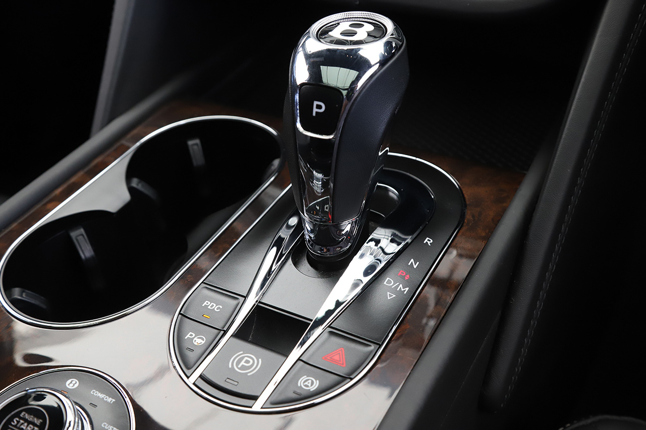 2017 Bentley Bentayga null