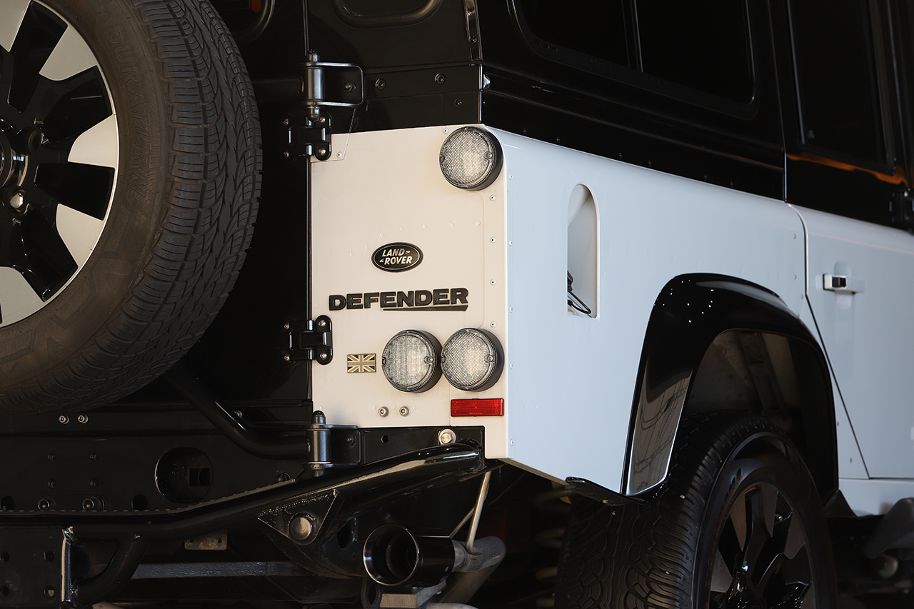2015 Land Rover DEFENDER null
