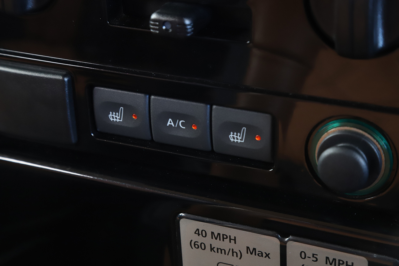 2015 Land Rover DEFENDER null