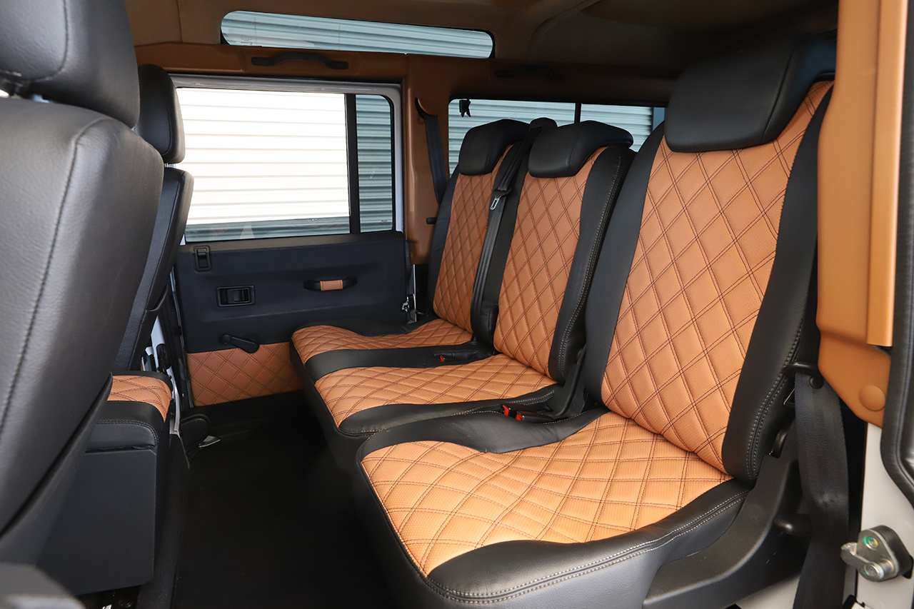 2015 Land Rover DEFENDER null