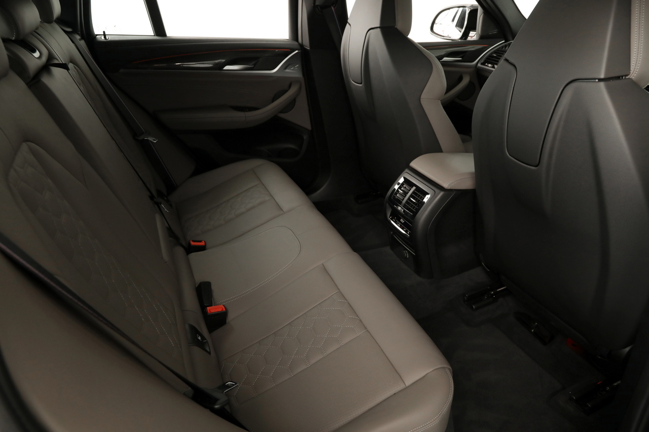 TOPRANK GLOBAL | Find top quality used cars from our stock