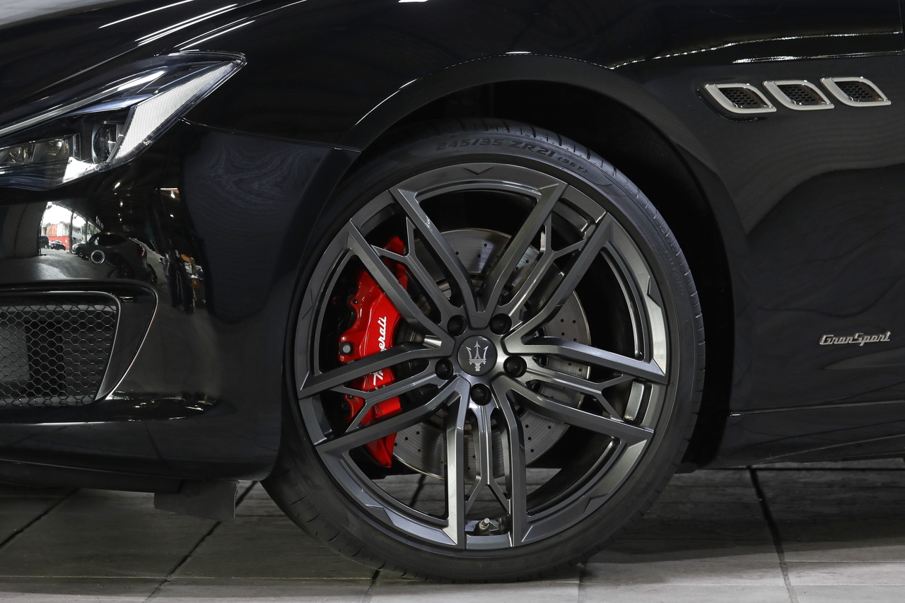 2019 Maserati QUATTROPORTE null