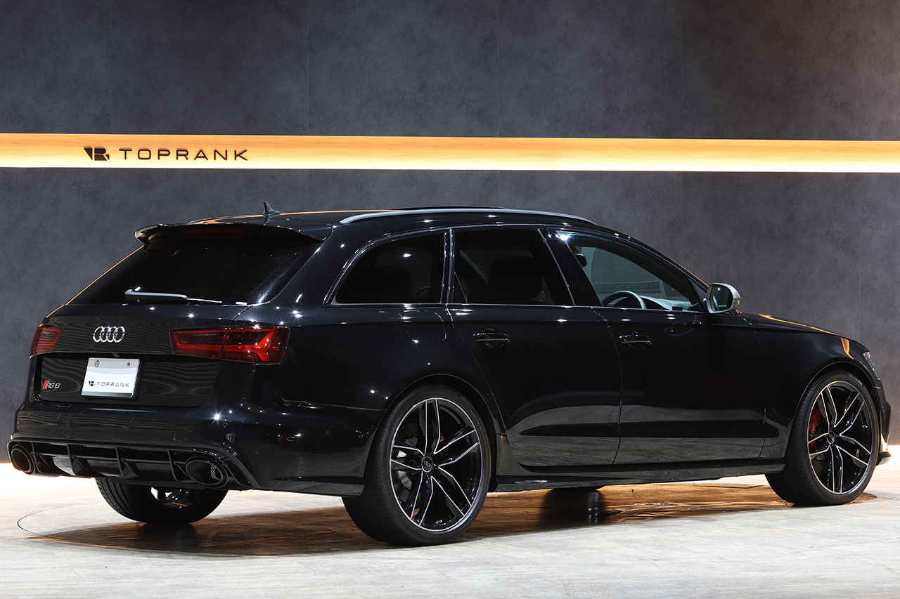 2017 Audi RS6 AVANT null