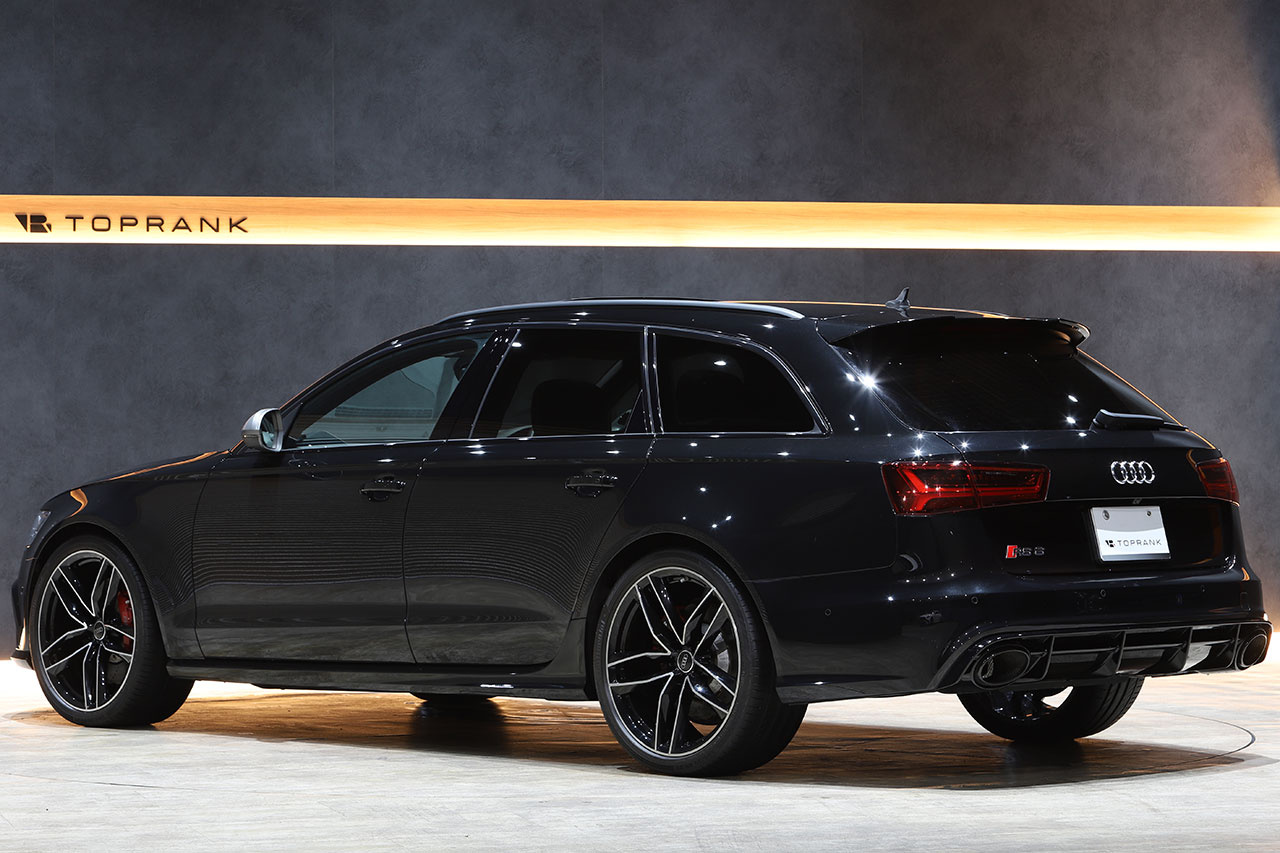 2017 Audi RS6 AVANT null