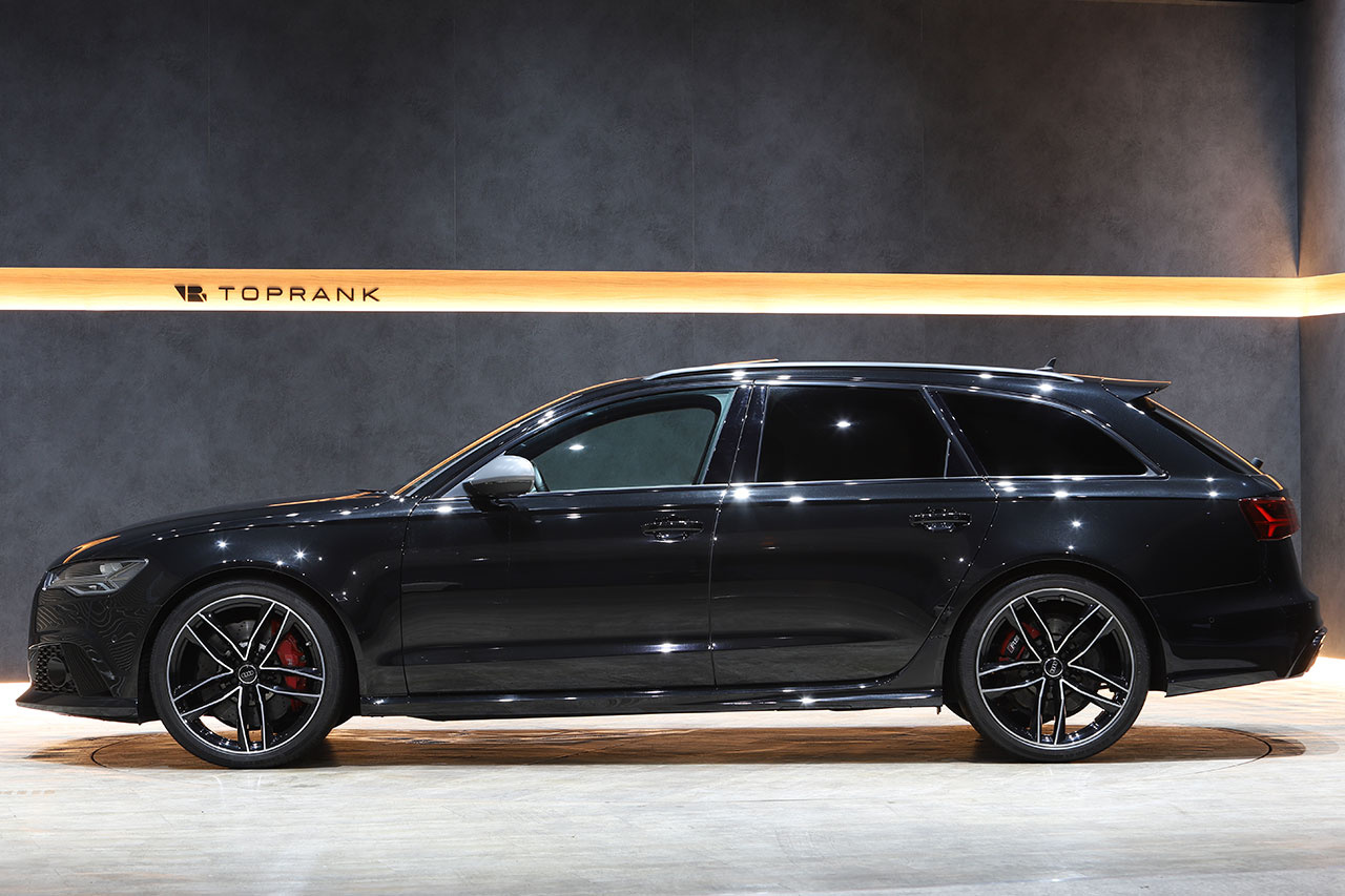2017 Audi RS6 AVANT null
