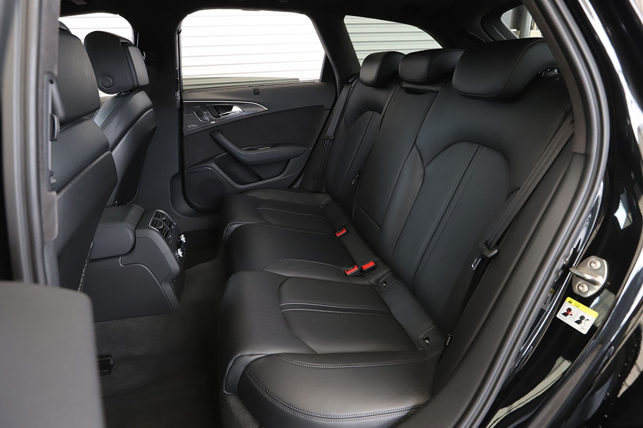 2017 Audi RS6 AVANT null