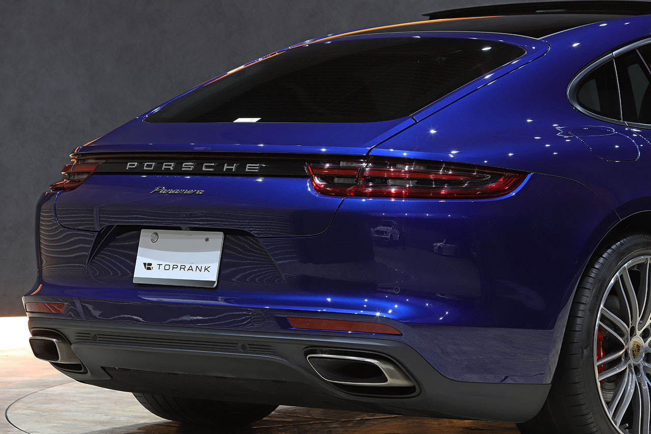 2020 Porsche PANAMERA 