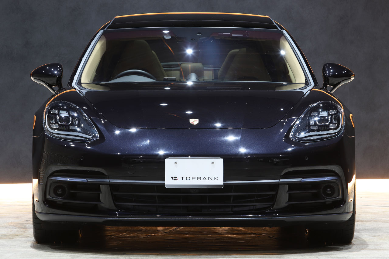 2020 Porsche PANAMERA null