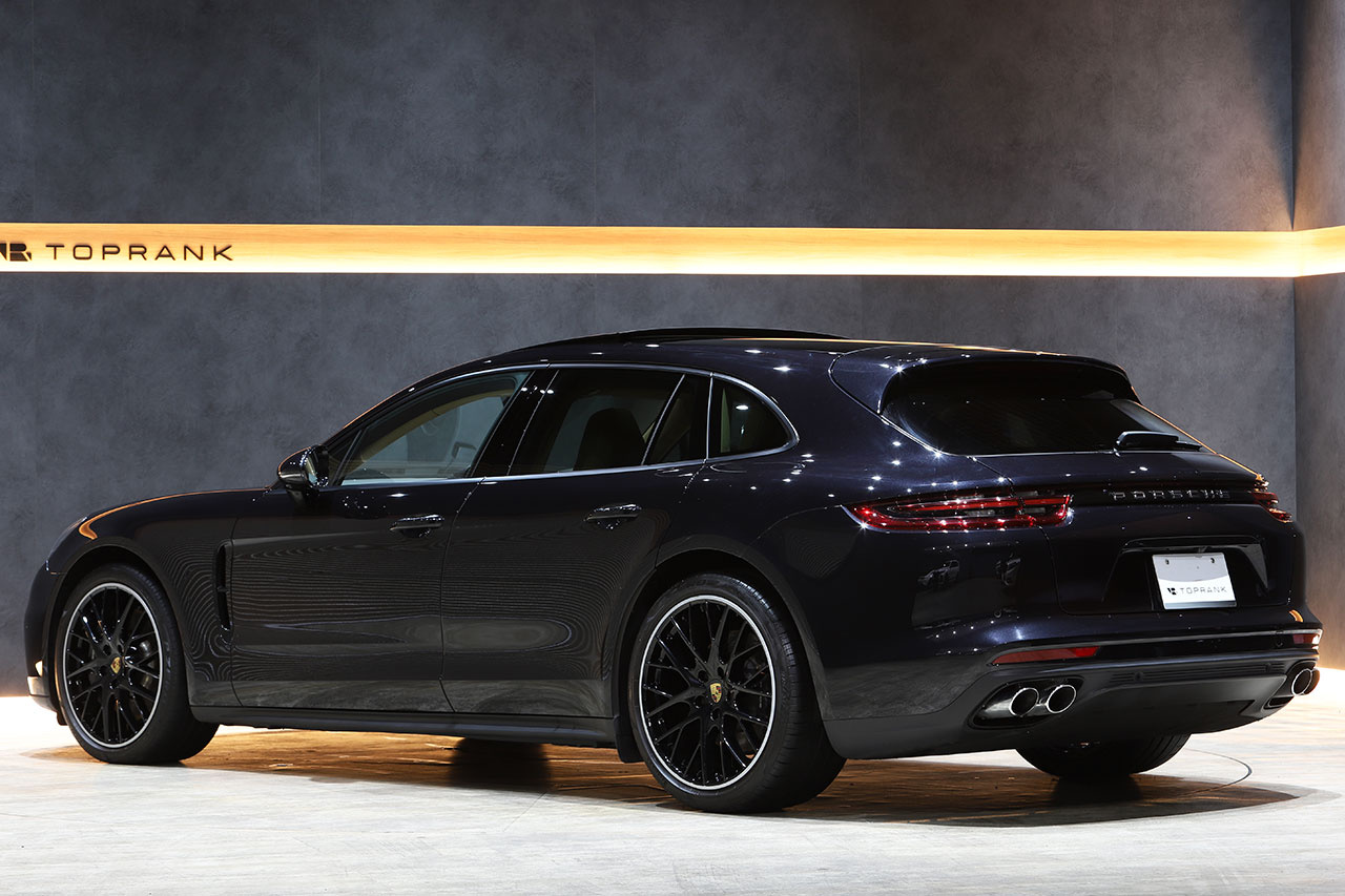 2020 Porsche PANAMERA null