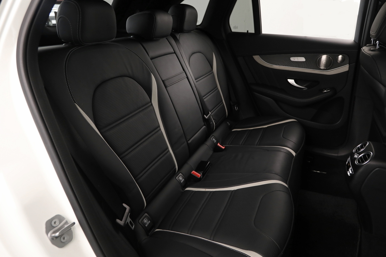 2021 Mercedes-AMG glc-class null