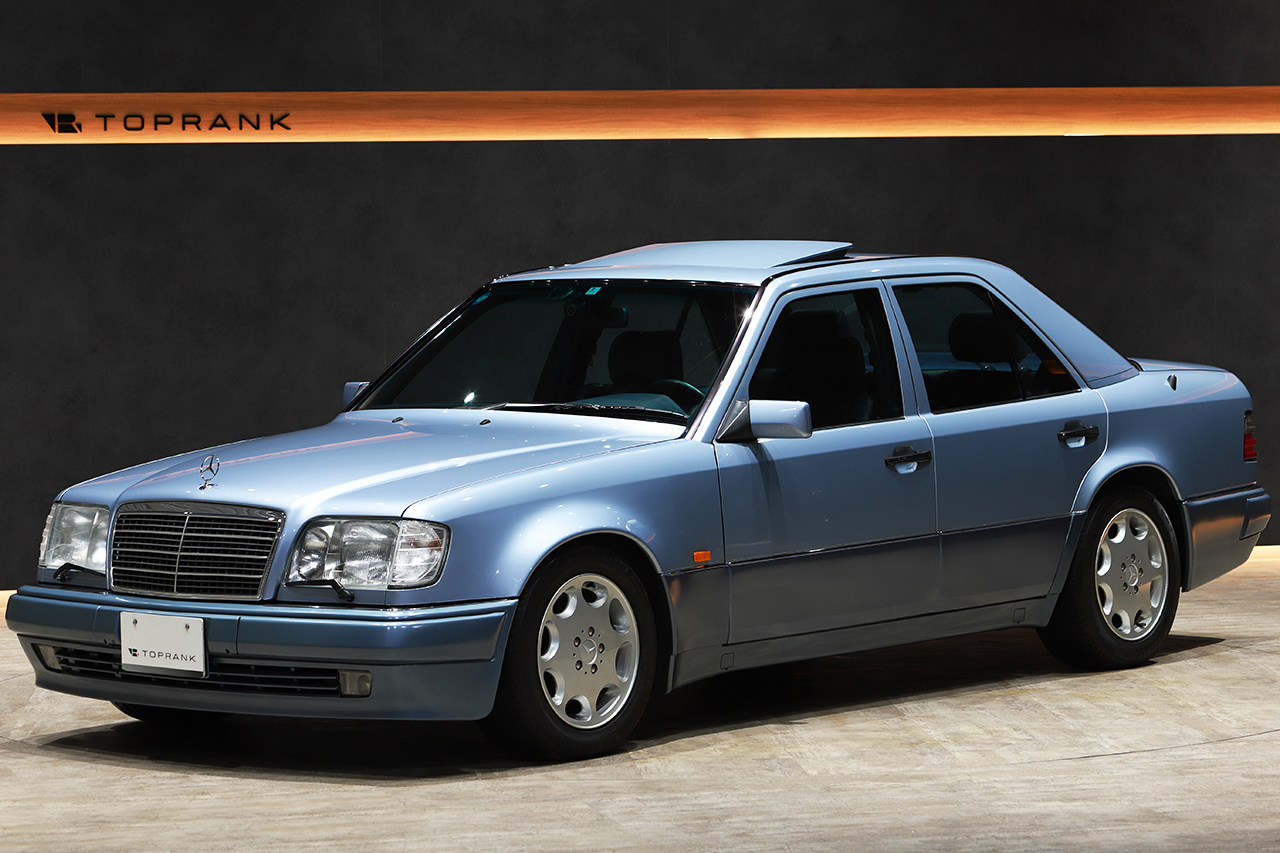 1994 Mercedes-Benz E CLASS null